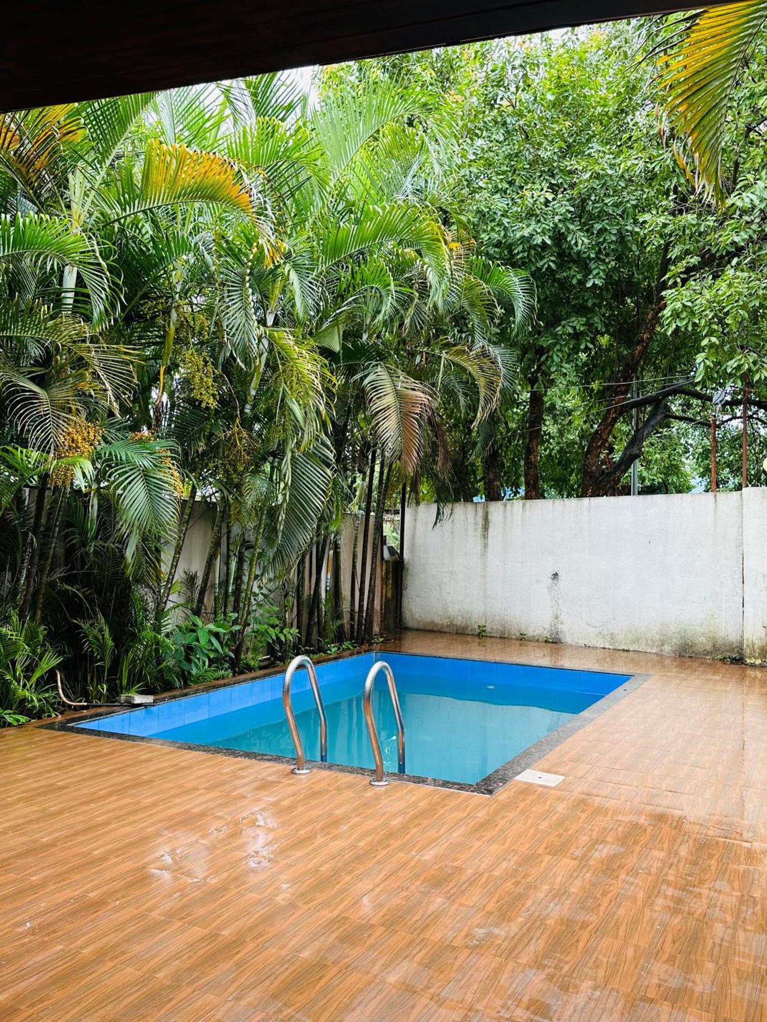 Pool Side House Villa Lonavala Buitenkant foto